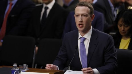 Марк Зукърбърг: Facebook е отворена за регулации*