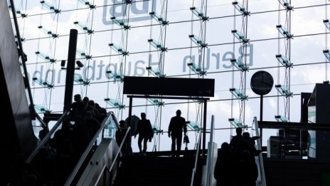 Украинските бежанци може да увеличат работната сила в еврозоната с до 1,3 млн. души