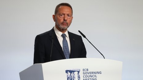 Стурнарас от ЕЦБ: Новите икономически данни подкрепят идеята за още лихвени намаления