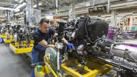 BMW спира временно производството в Лайпциг поради недостиг на компоненти