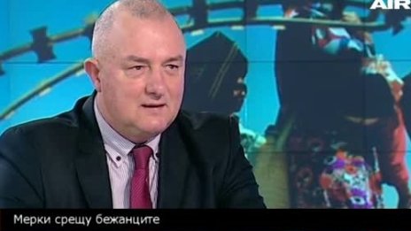 Чирпанлиев: Бежанците и мигрантите може да се различават още на границата