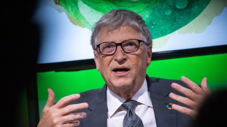 Бил Гейтс придоби дял в Heineken, макар че не е голям фен на бирата