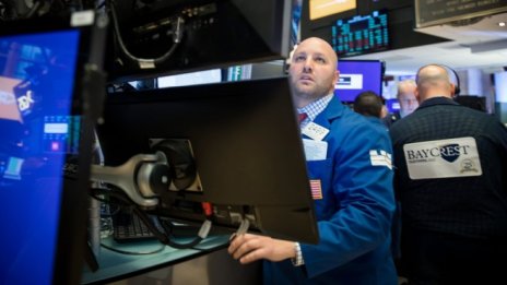 Технологичните акции поведоха ръстовете на Wall Street