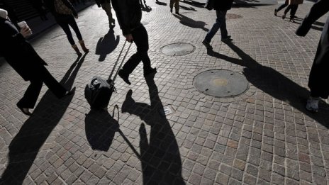 Заявленията за обезщетения при безработица в САЩ нарастват след новите блокади