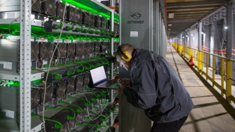 За 30 дни миньорите на биткойн са изкарали над 550 млн. долара