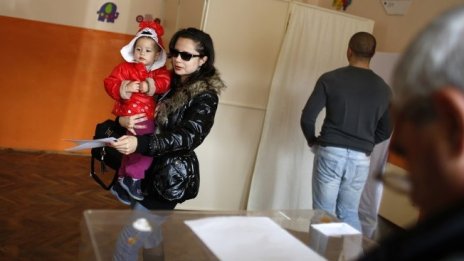 Партиите ще връщат изплатените им в повече субсидии