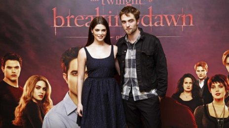 Поредният филм от вампирската сага "Здрач" надхвърли очакванията