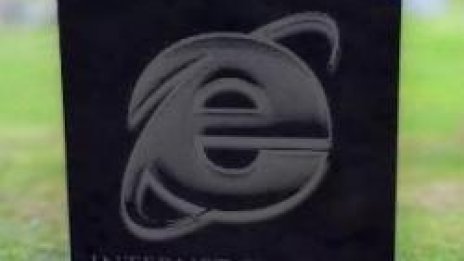 Погребват Internet Explorer през 2021 г.