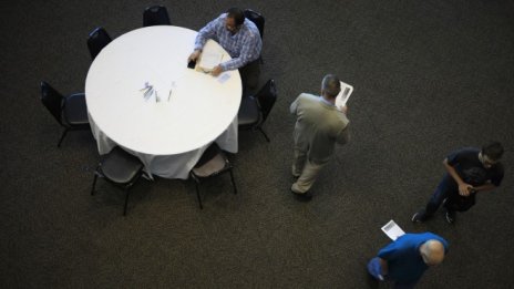 Заетостта в САЩ намалява в 19 щата, докато останалите отчитат умерен растеж