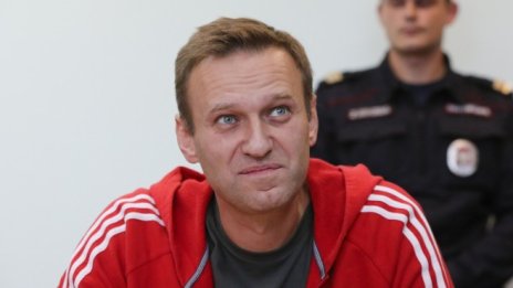 Google и Apple свалят приложението за гласуване Navalny след натиск от Кремъл
