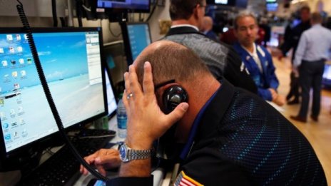 Dow Jones изгуби 610 пункта