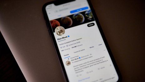 Ограниченията на Мъск в Twitter застрашават успеха на новия изпълнителен директор