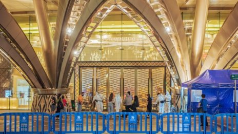 Hang Seng поведе загубите в Азия след глобите върху Tencent и Alibaba