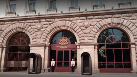 Ще се забави ли президентът с връчването на мандатите?