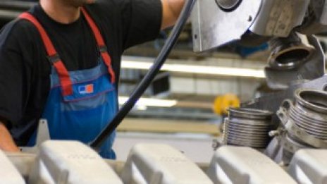 Daimler и Rolls-Royce държат вече половината от акциите на Tognum 