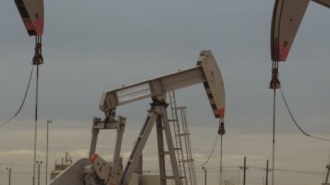 Сигналът за намеса на САЩ в ценовата война даде мощен тласък на петролните цени*