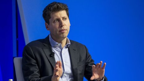 Бордът на компанията зад ChatGPT изненадващо е уволнил изпълнителния ѝ директор