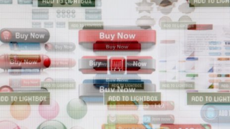 Amazon съди 1114  платени трола