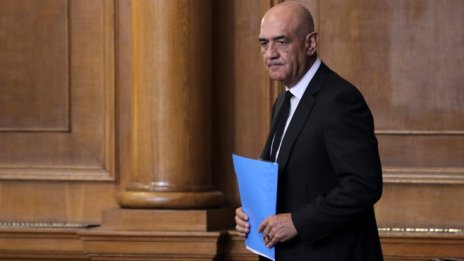 Дечев: Абсурдни са твърденията, че страни от ЕС не вярват на НЗОК