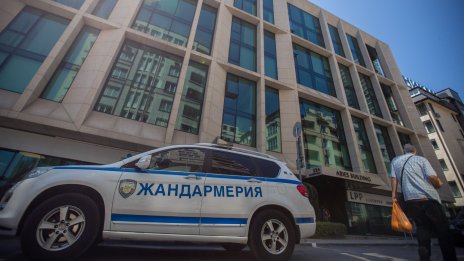 Прокуратурата проверява търговци на оръжие по искане на Украйна