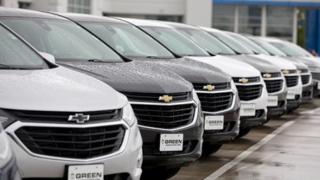 General Motors очаква спад на продажбите и на печалбата за второто тримесечие