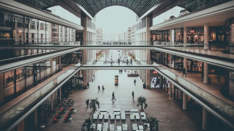 Търговията на дребно расте през март и в еврозоната, и в ЕС