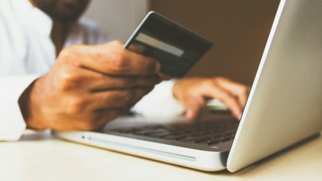 Как онлайн кредитите променят достъпа до краткосрочно финансиране?
