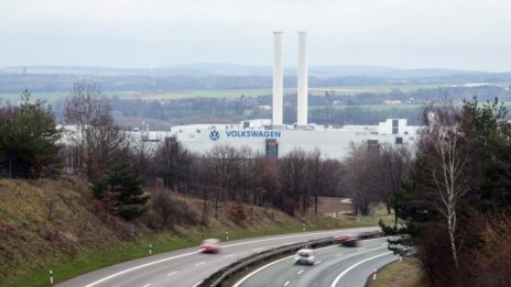 Volkswagen оптимизира производството с мащабно пренареждане на мощности в Европа