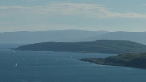 Исторически шотландски остров е в центъра на международно разследване