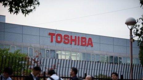 Toshiba отхвърли офертата за придобиване от CVC 