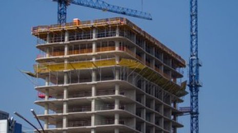 ИК "Лозенец" сезира прокуратурата заради небостъргача "Златен век"