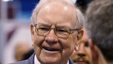 Бъфет увеличава дела си в Apple 