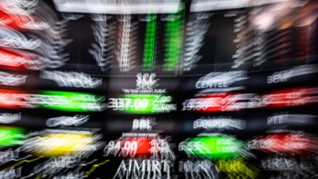 Азиатските индекси се възстановяват от разпродажбите