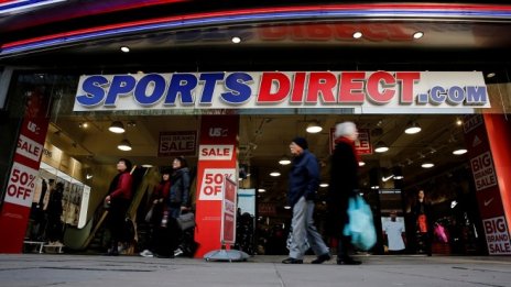 Лоши новини от Sports Direct потопиха цената на акциите ѝ с 28%