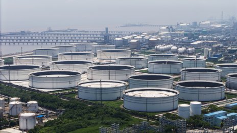 Грешат ли анализаторите относно предстоящото пренасищане с петрол?