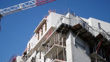 Заради ръста на наемите Париж продава 500 жилища на по-ниски от пазарните цени