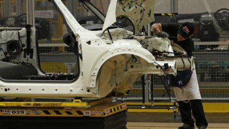 Британските автомобилни концерни отново предупреждават за рисковете около Brexit