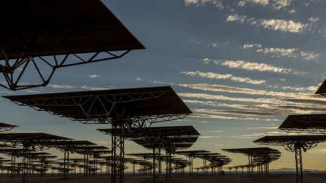 Aramco се присъединява към мащабен соларен проект в Саудитска Арабия