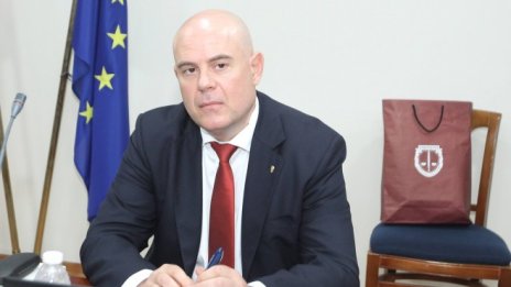 Гешев: Искането за изслушването ми нарушава принципа на разделение на властите