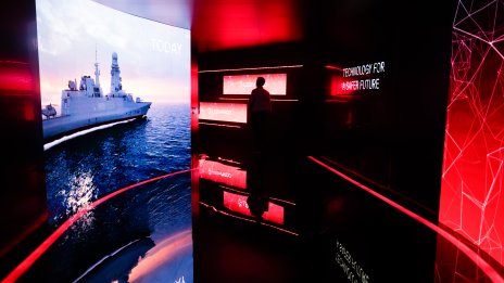 Италианската Leonardo представи система за противовъздушна отбрана тип "Железен купол"