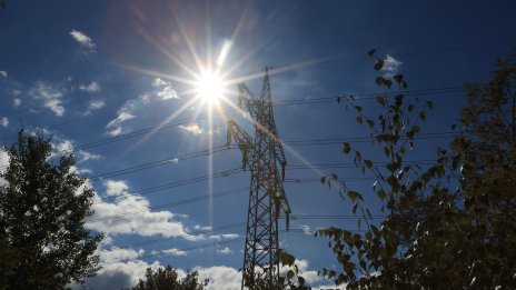 Световната банка очаква цените на енергията да се понижат с 11% през 2023 г.