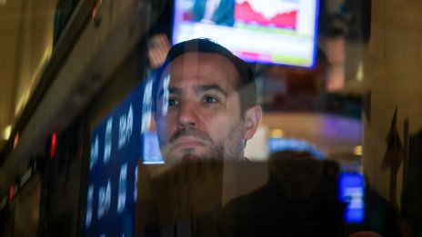 Инвеститорите на Wall Street реагират по различен начин на новите мита на Тръмп*