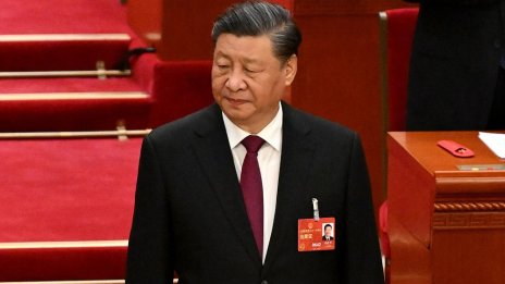 Си Дзинпин: Светът се нуждае от стабилни отношения между САЩ и Китай