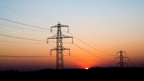 Дефицитът в НЕК сочи, че секторът остава нестабилен