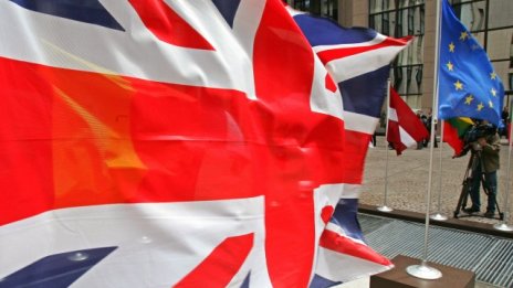 Камерън, Европа и следите на историята