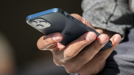 Apple иска iPhone да разпознава кога потребителите страдат от депресия