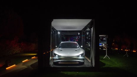 Mercedes повиши перспективите за 2022 г. след доходоносно трето тримесечие