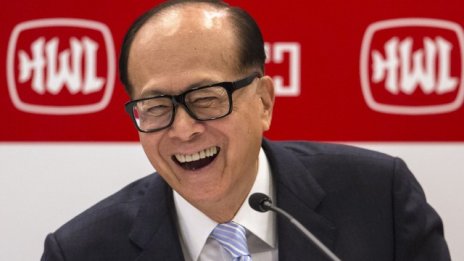 Ли Кашин води преговори за покупка на британския оператор O2