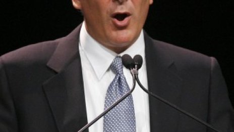 Бернанке е „по-голяма заплаха“ за САЩ от фискалната пропаст