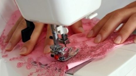 Текстилният бранш у нас оцелява заради поръчките на големи западни модни компании